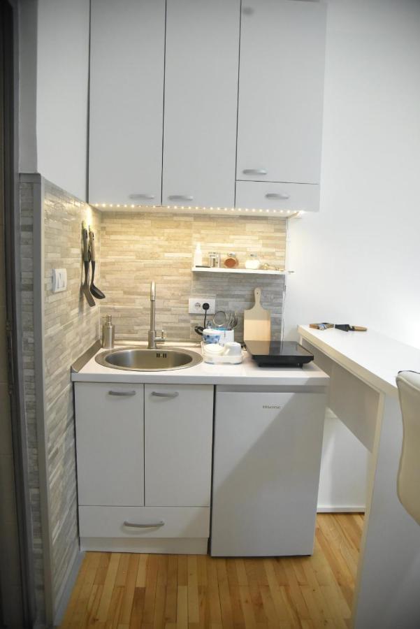 Dekart 2 Apartment Nisz Zewnętrze zdjęcie