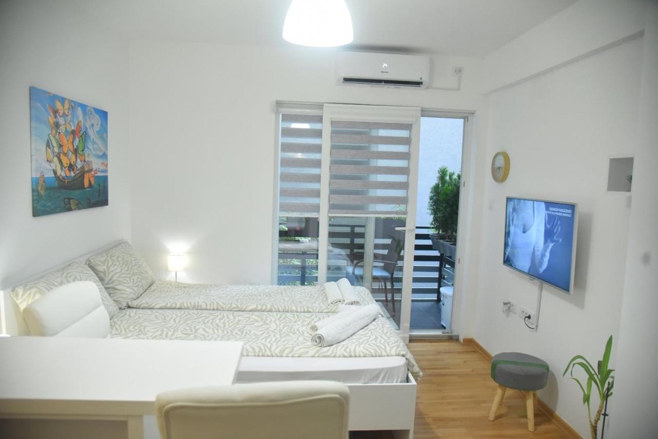 Dekart 2 Apartment Nisz Zewnętrze zdjęcie